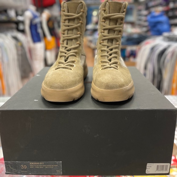 yeezy military boot rock